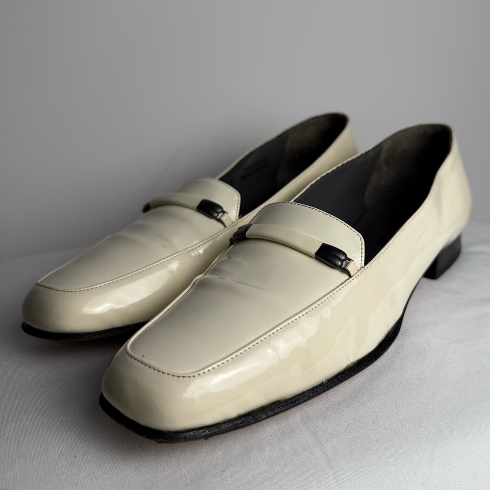 Bally Women’s Talabala Loafers Genuine Patent Leather Size 8 Off-White  Italy
